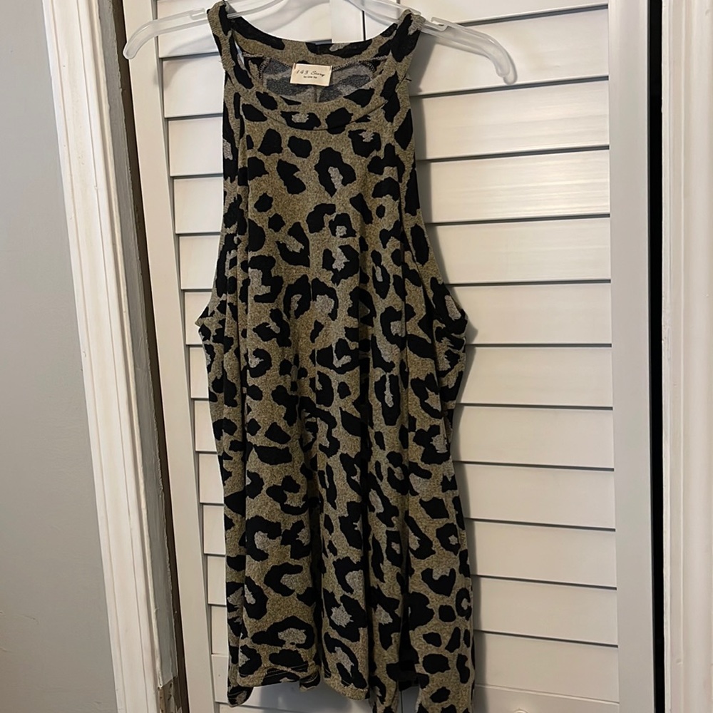 Women’s long sleeve blouse